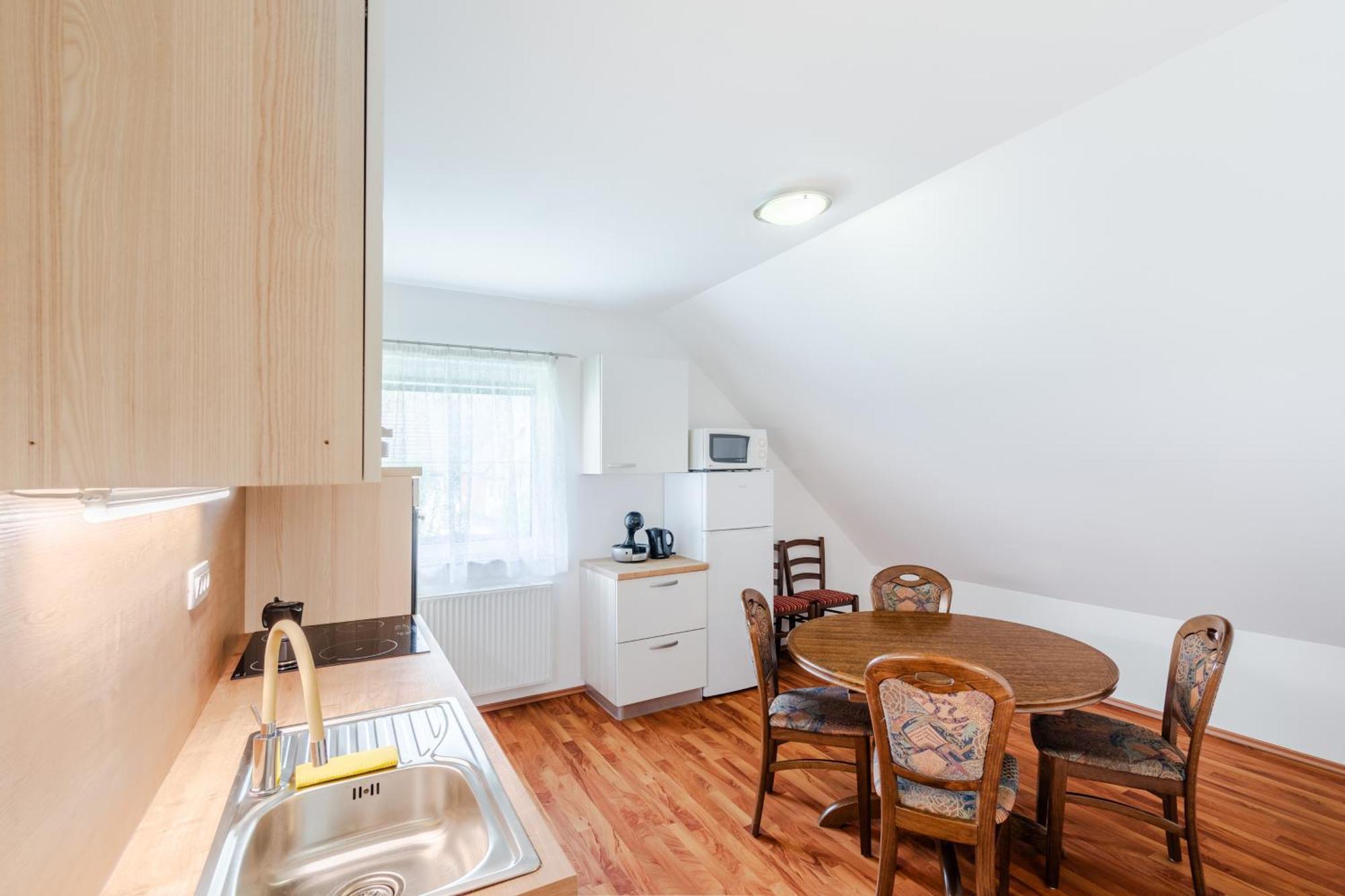 Apartment Pr' Stajercu With Free Onsite Parking Bovec Luaran gambar